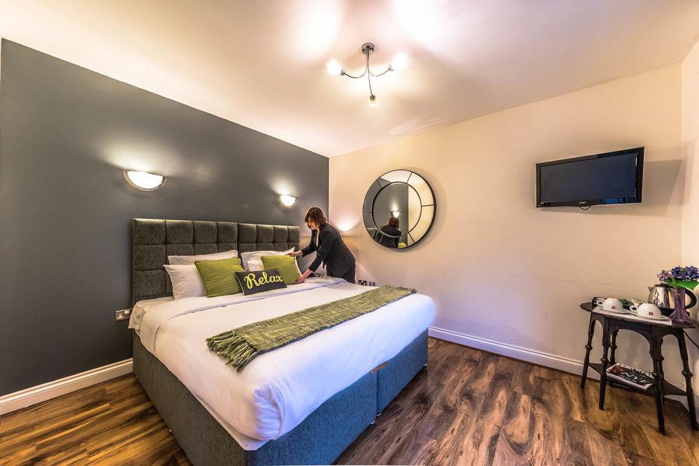 Baylis House Hotel سلوف المظهر الخارجي الصورة