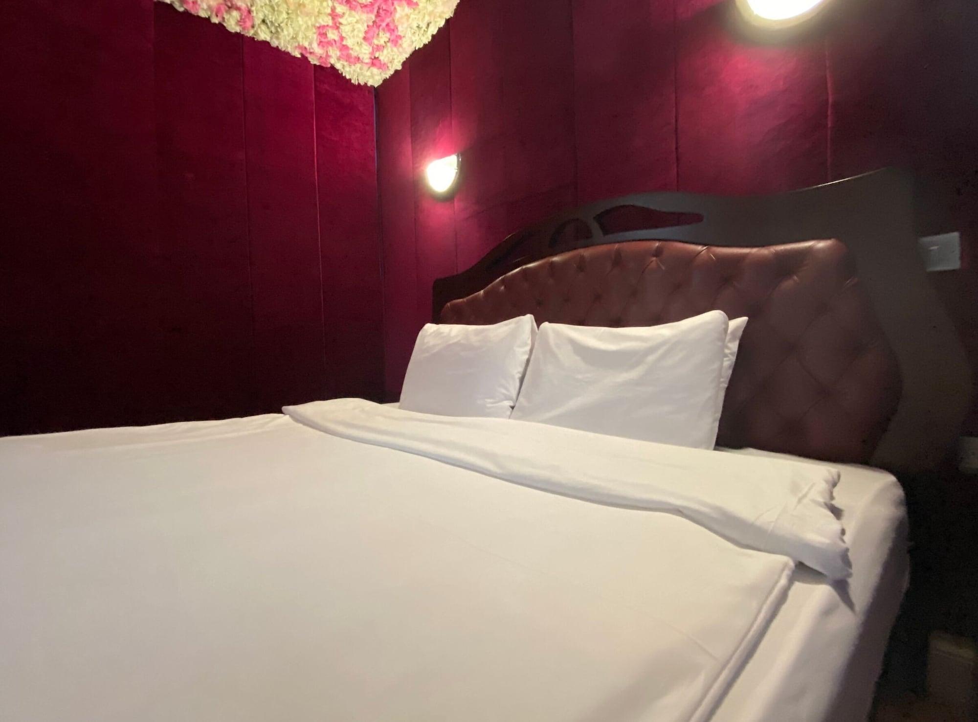 Baylis House Hotel سلوف المظهر الخارجي الصورة