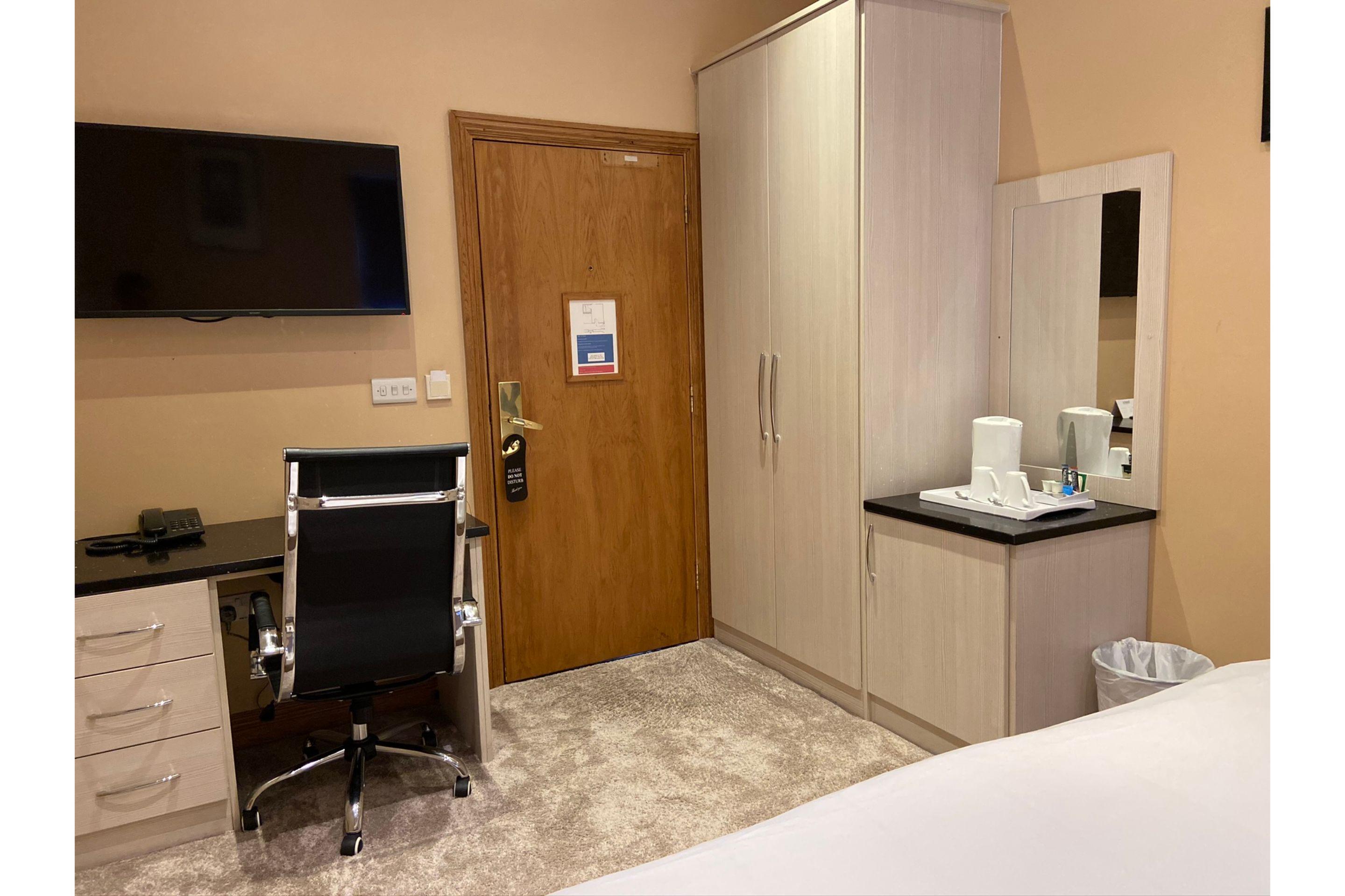 Baylis House Hotel سلوف المظهر الخارجي الصورة