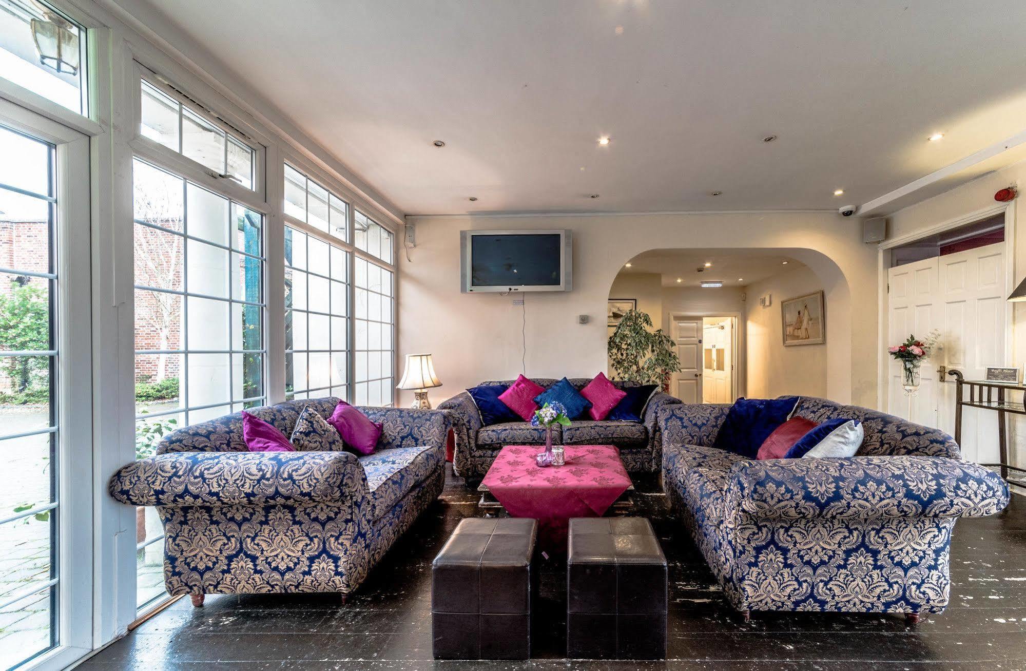 Baylis House Hotel سلوف المظهر الخارجي الصورة