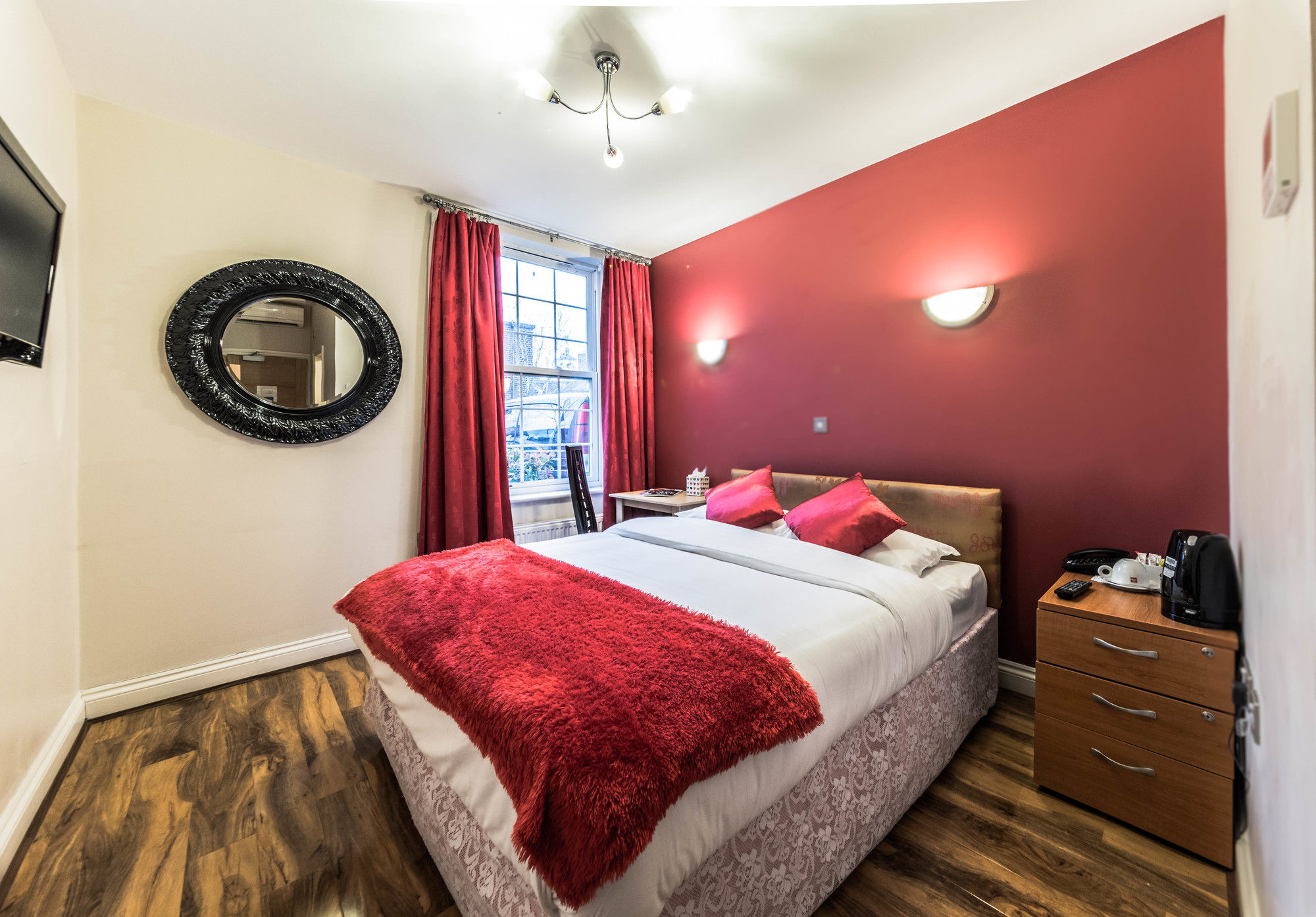 Baylis House Hotel سلوف المظهر الخارجي الصورة