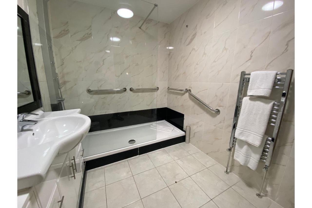 Baylis House Hotel سلوف المظهر الخارجي الصورة